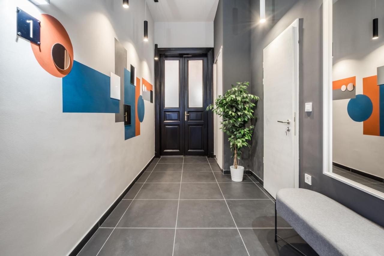 K33- Boutique Apartments, Best Location, By Bqa Budapest Exteriör bild