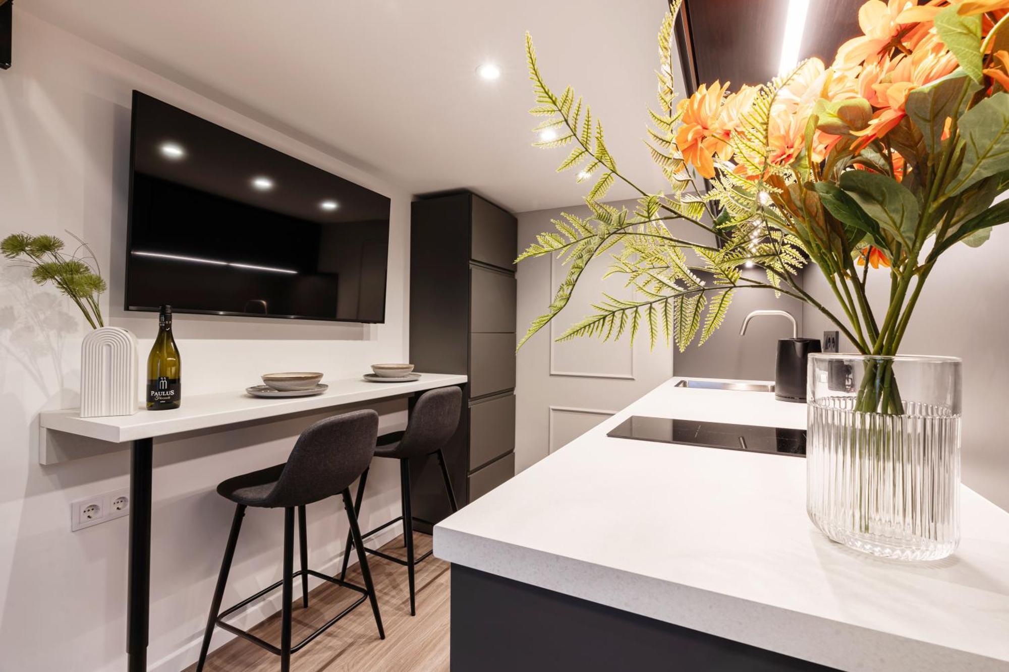 K33- Boutique Apartments, Best Location, By Bqa Budapest Exteriör bild